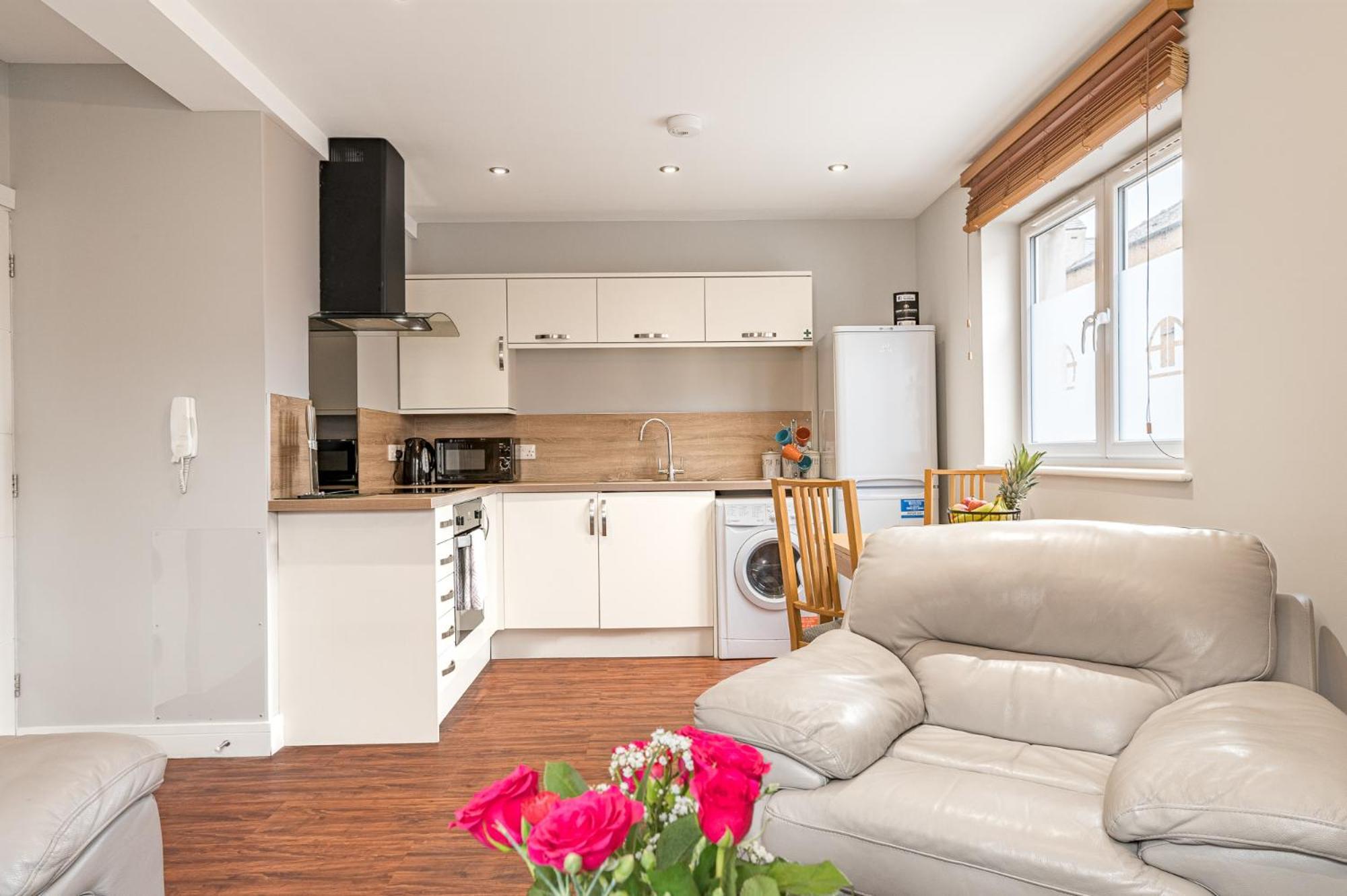 Abbey Apartments Modern Aparthotel For Tourists & Professionals Barrow-in-Furness Quarto foto